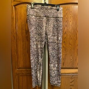 Fabletics WMNS Size Large Snake Print Leggings